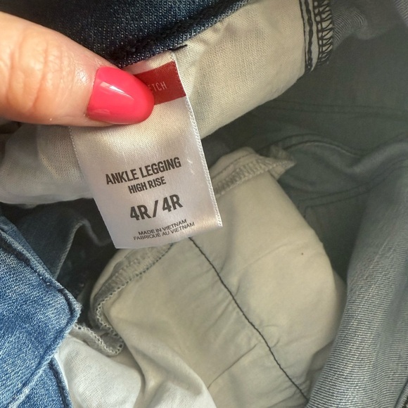 Express Ankle Legging High Rise Distressed Jeans - Picture 7 of 9